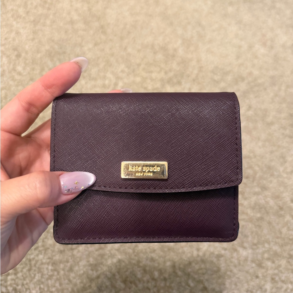 kate spade Plum Saffiano Leather Small Wallet with Gold Logo Plaque